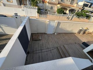 Casa adosada en venta en Nueva Torrevieja - Aguas Nuevas en Torrevieja