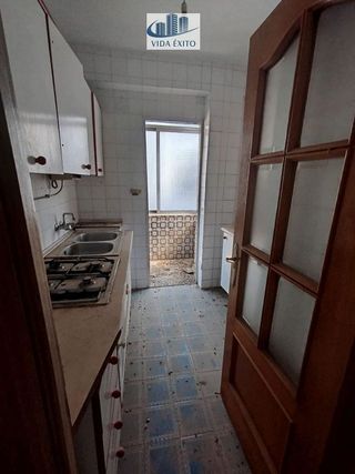 Piso en venta en Linares