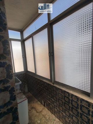Piso en venta en Linares