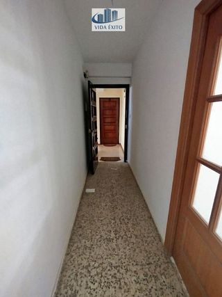 Piso en venta en Linares