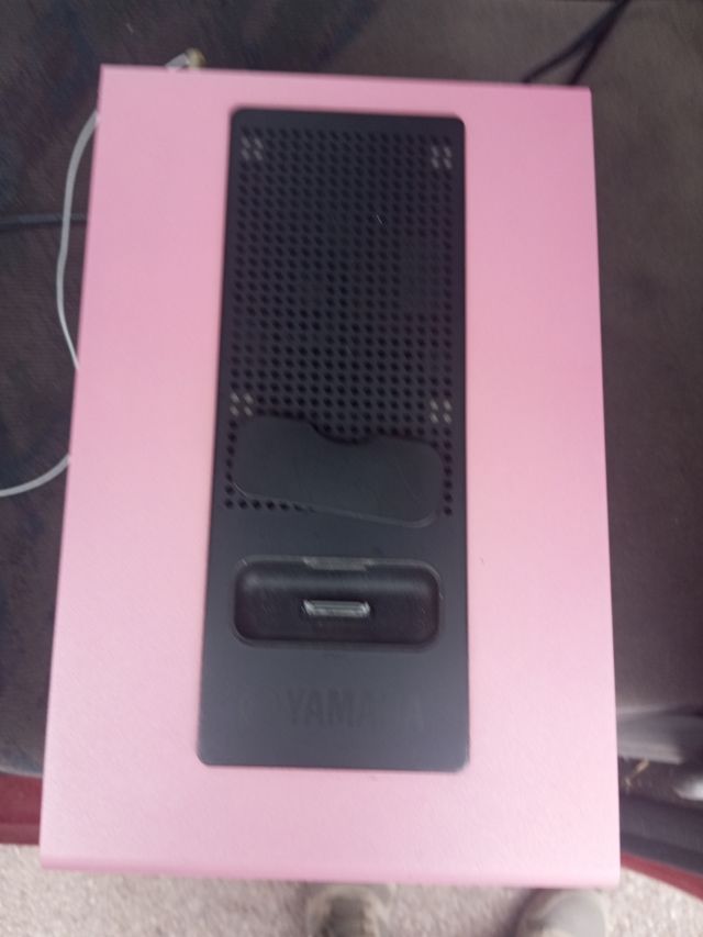 Mini cadena Yamaha CRX-040 rosa