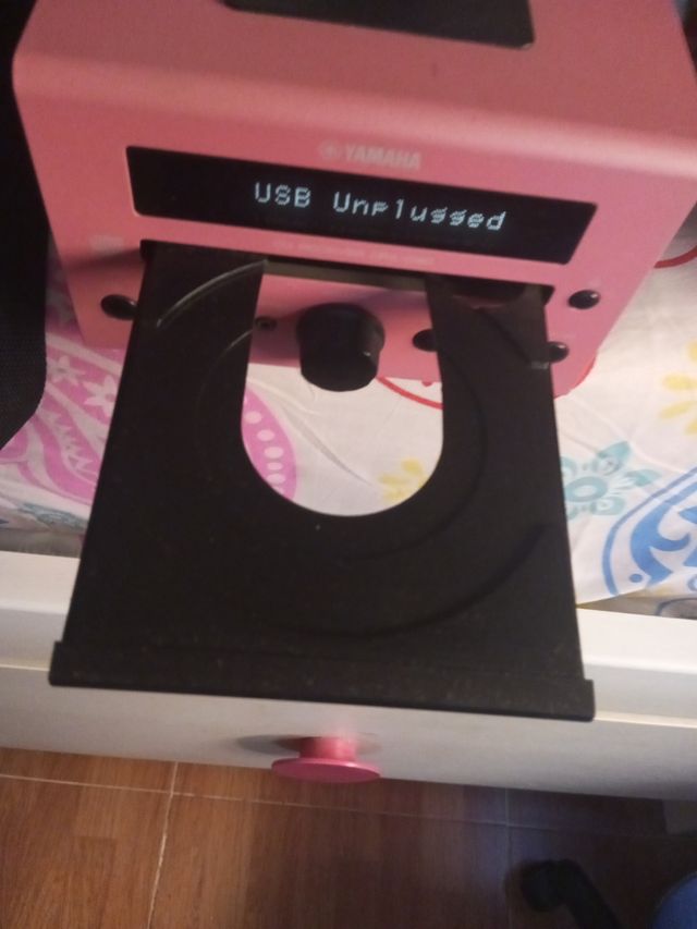 Mini cadena Yamaha CRX-040 rosa