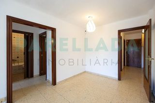 Piso en venta en Bufalà en Badalona