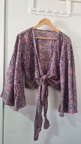 Blusa Kimono Estampada Paisley