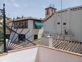 Casa adosada en venta en San Matías - Realejo en Granada