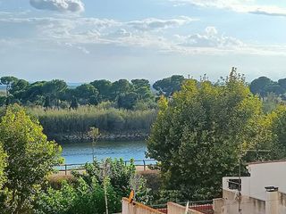 Piso en venta en Empuriabrava en Castelló d´Empúries