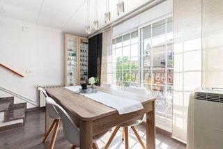 Casa adosada en venta en Ca n'Anglada en Terrassa