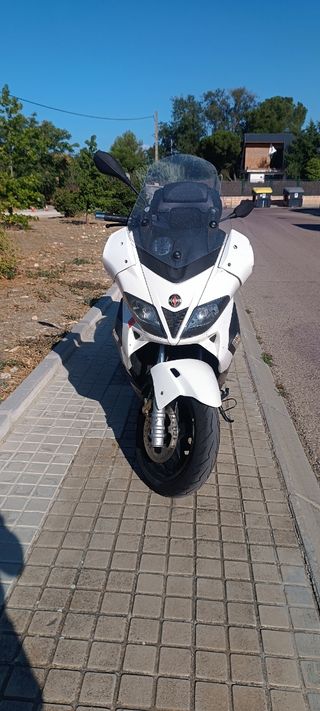 Gilera Nexus 500 Maxiscooter - ITV recién pasada