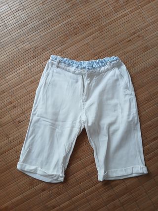 Bermudas niño blancas