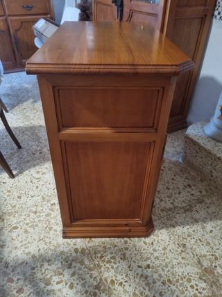 Mueble de TV de madera