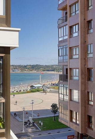 Piso en venta en Centro en Gijón