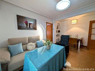 Piso en venta en Linares