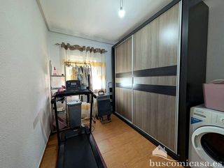 Piso en venta en Linares