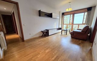 Piso en venta en Pumarín en Gijón