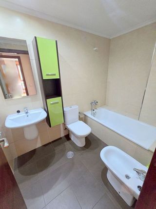 Piso en venta en Pumarín en Gijón