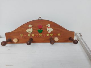 Portaspezie e appendino in legno