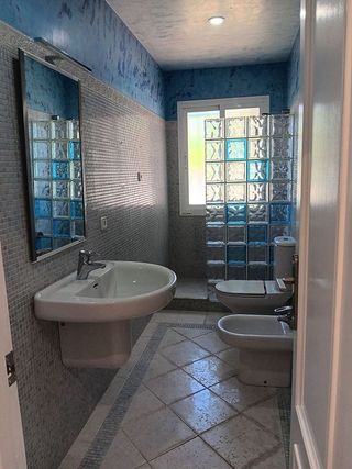 Chalet en alquiler en Espartinas