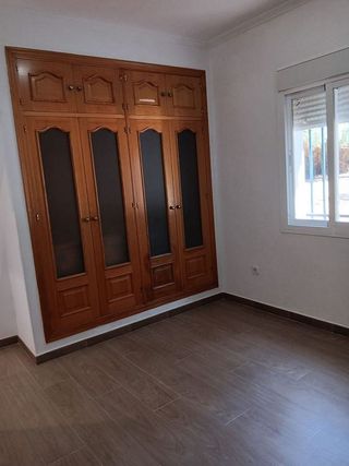 Chalet en alquiler en Espartinas