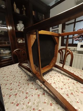 Sillas de comedor de madera y tela