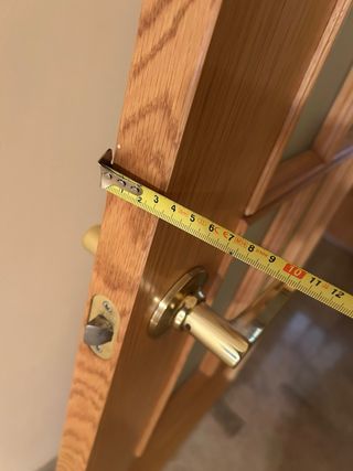 Puerta de salón de madera