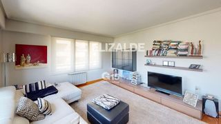 Piso en venta en Ategorrieta - Ulia en San Sebastián-Donostia