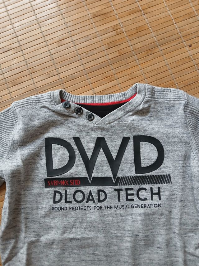 Jersey niño DWD gris