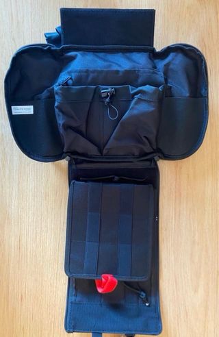Mochila Pernera Ajustable Negra