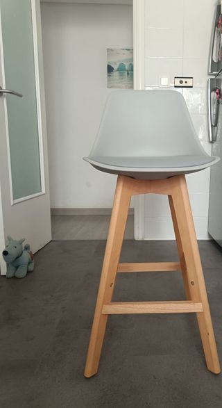 Taburete Silla con Respaldo Blanco y Gris 2 inc.