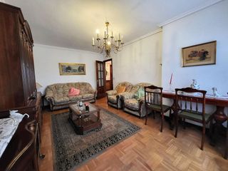 Piso en venta en Centro en Gijón