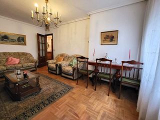 Piso en venta en Centro en Gijón