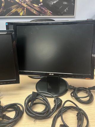 Lote 6 Monitores Asus 17-19 pulgadas 