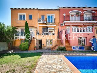 Casa adosada en venta en Empuriabrava en Castelló d´Empúries