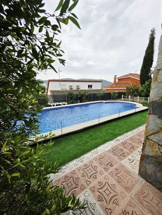 Chalet en venta en Sant Fost de Campsentelles