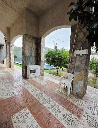 Chalet en venta en Sant Fost de Campsentelles