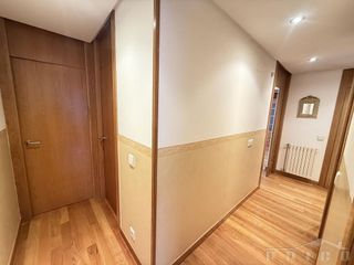 Piso en venta en Plaza España - Villa Pilar - Reyes Católicos - Vadillos en Burgos