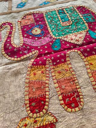 4 Fundas Cojín Orientales Camello Elefante
