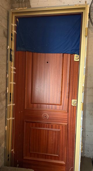 Puerta de seguridad blindada, acorazada