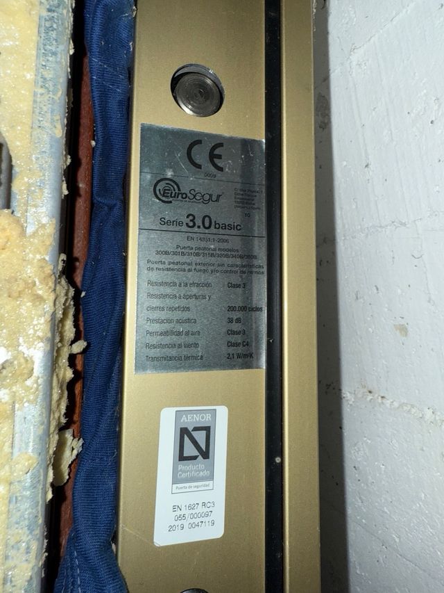 Puerta de seguridad blindada, acorazada