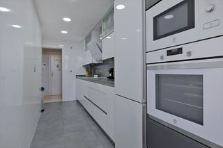 Piso en venta en Torrequebrada en Benalmádena