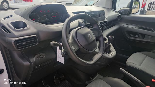Peugeot Rifter 2021
