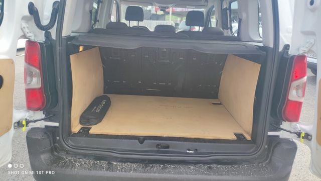 Peugeot Rifter 2021