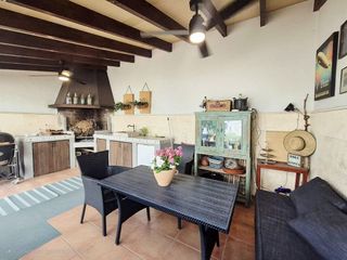 Casa adosada en venta en Lloseta