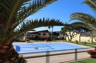 Chalet en venta en Petrer