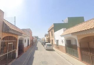 Casa en venta en La Banda - Campo de Fútbol en Chiclana de la Frontera