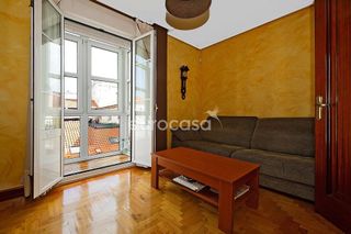 Piso en venta en Numancia - San Fernando en Santander