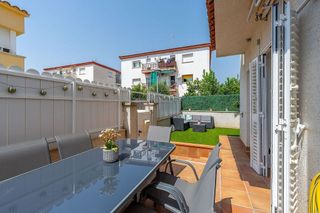 Casa adosada en venta en Residencial en Cunit