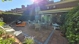 Casa adosada en venta en Las Dehesillas - Vereda de los Estudiantes en Leganés
