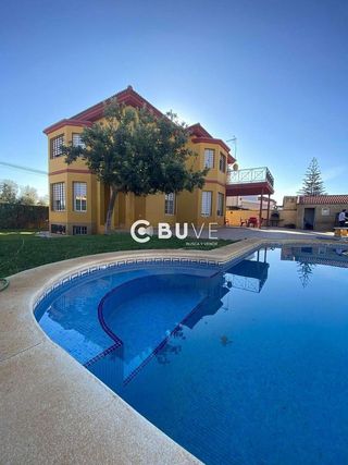Casa en venta en Bollullos de la Mitación