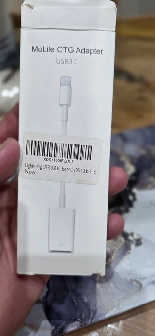 Adaptador USB a Lightning