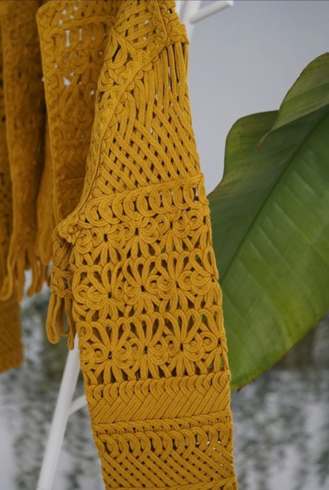 Cárdigan Amarillo Tejido Zara